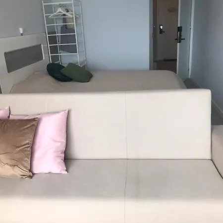 Porto Beach Rooms בית הארחה 3*